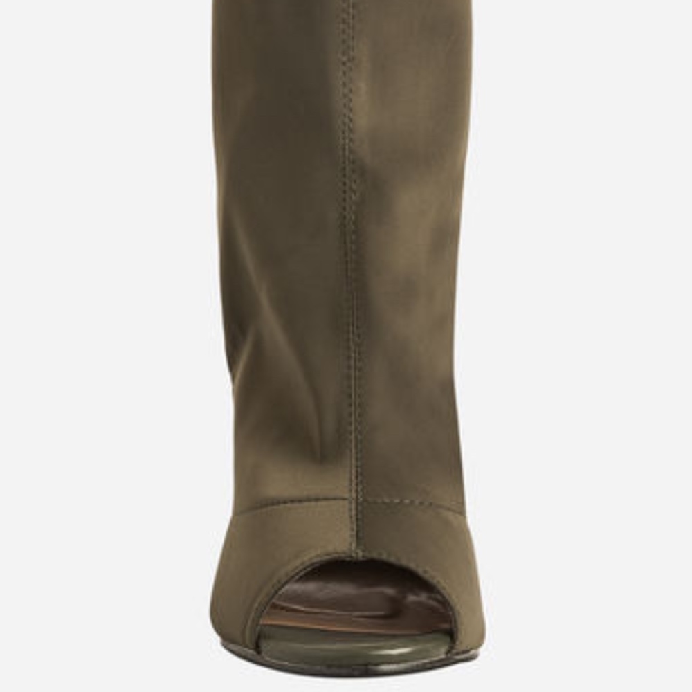 HEEL CUTOUT OPEN TOE BOOTIES